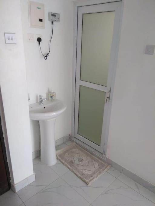 Grey Pearl Apartments Where Raha Is Also Our Priority มาลินดี ภายนอก รูปภาพ